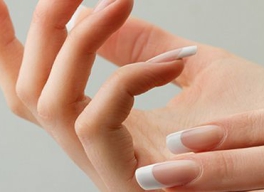 10 MẸO CỰC KỲ ĐƠN GIẢN ĐỂ CHĂM SÓC MÓNG KHỎE TẠI NHÀ