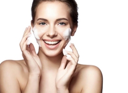 CÁCH NHẬN BIẾT DA DẦU ĐỂ CHĂM SÓC LÀN DA CỦA BẠN