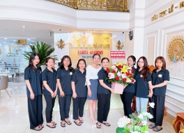 TRUNG TÂM ĐÀO TẠO THẨM MỸ CARITA MỪNG NGÀY NHÀ GIÁO VIỆT NAM 20/11