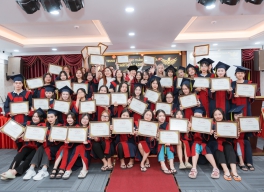 TƯNG BỪNG KHAI GIẢNG KHOÁ HỌC NGHỀ KỸ THUẬT VIÊN SPA - CHĂM SÓC DA & PHUN XĂM THẨM MỸ