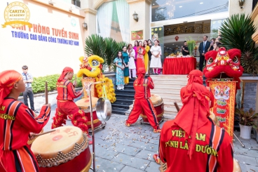 TRUNG TÂM ĐÀO TẠO THẨM MỸ CARITA KHAI TRƯƠNG ĐẦU XUÂN 2024