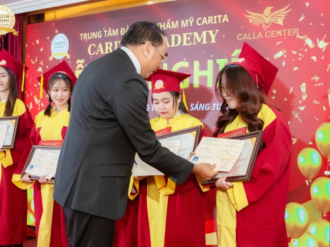 Hành Trình Từ Những Bước Nhảy Đầu Tiên Đến Lễ Tốt Nghiệp: Bí Mật Thành Công Tại Carita Academy!