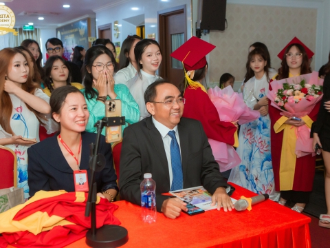 Chúc Mừng Sinh Nhật Master Lộc – Người Truyền Lửa Cho Đại Gia Đình Carita!