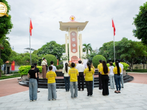 CARITA ACADEMY DÂNG HOA, THẮP HƯƠNG NHÂN NGÀY THƯƠNG BINH – LIỆT SĨ 27/7