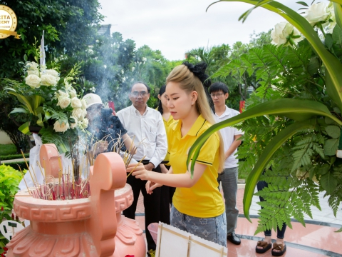 CARITA ACADEMY DÂNG HOA, THẮP HƯƠNG NHÂN NGÀY THƯƠNG BINH – LIỆT SĨ 27/7