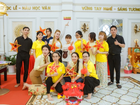 Trung thu tại Carita Academy