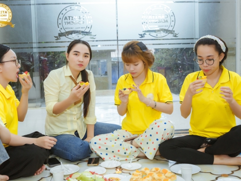 Trung thu tại Carita Academy