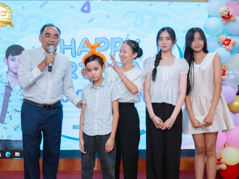 HPBD HOÀNG TỬ HARY 10 TUỔI