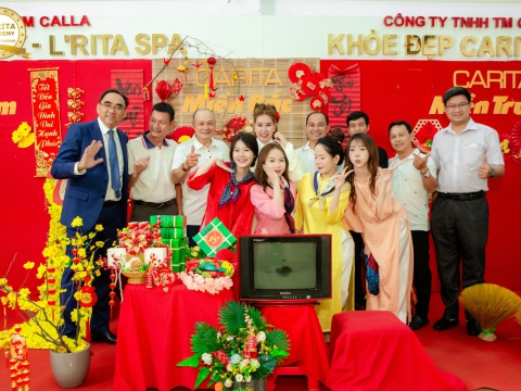 Tất niên tại Carita Academy