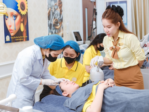 Khởi đầu sự nghiệp spa