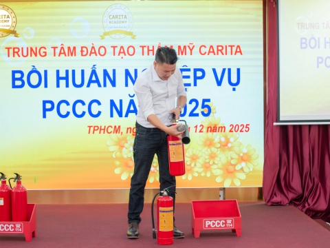 Bồi huấn PCCC tại Carita Academy