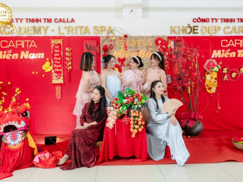 Tết cùng học viên lớp Nail 