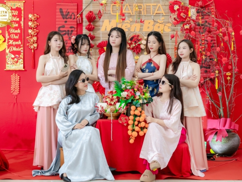 Tết cùn học viên lớp phun xăm