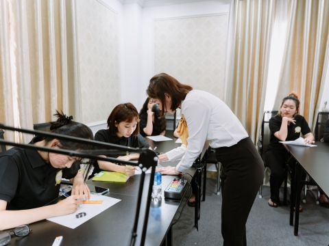 Phòng lý thuyết phun xăm Carita