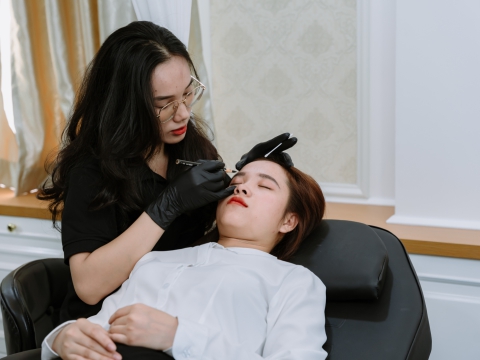 Phòng thực hành Phun xăm Carita 