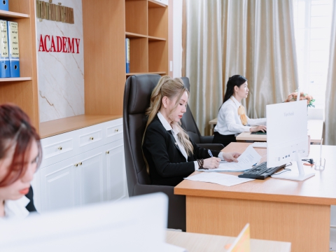 Tổng quan Trung tâm