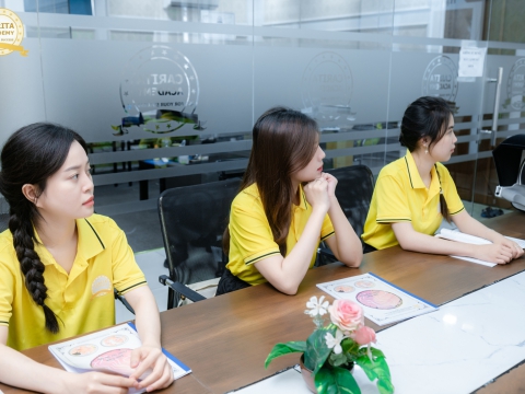 Biến đam mê skincare thành nghề chuyên nghiệp