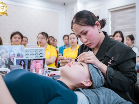 Nối mi - bí quyết tăng doanh thu