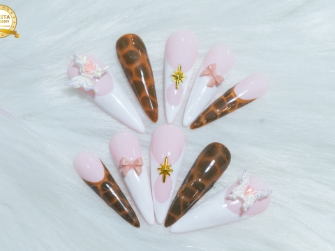 MẪU NAIL HỌC VIÊN NHÀ CARITA ACADEMY