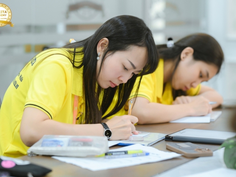 Lớp học thiết kế sợi trên ipad