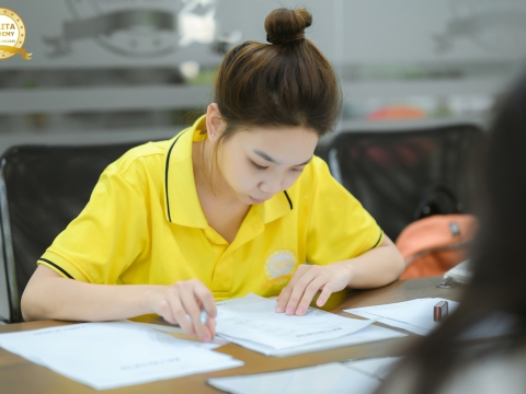 Lớp học thiết kế sợi trên ipad