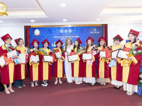 RỰC RỠ & ĐẦY CẢM XÚC: LỄ TỐT NGHIỆP KHÓA THÁNG 7/2026 – CARITA ACADEMY
