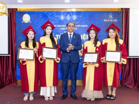 RỰC RỠ & ĐẦY CẢM XÚC: LỄ TỐT NGHIỆP KHÓA THÁNG 7/2026 – CARITA ACADEMY