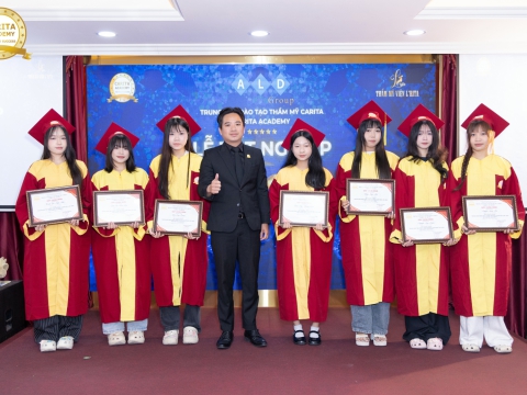 RỰC RỠ & ĐẦY CẢM XÚC: LỄ TỐT NGHIỆP KHÓA THÁNG 7/2026 – CARITA ACADEMY