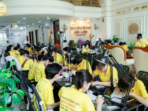 LỚP HỌC PHUN XĂM HÔM NAY 