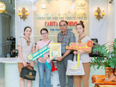 HỌC VIÊN MỚI LỚP NAIL CHUYÊN NGHIỆP