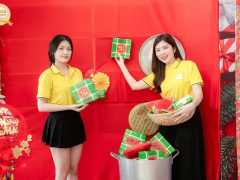 Không khí Tết ở Carita Academy