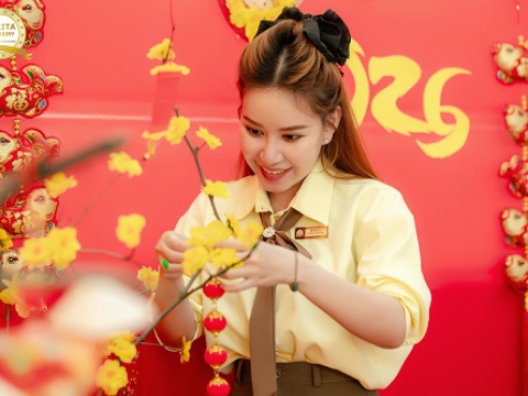 Không khi Tết ở Carita