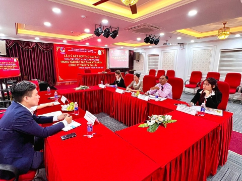 Lễ hợp tác đào tạo với Trường cao đẳng công nghệ Y - Dược Việt Nam 21/9/2023