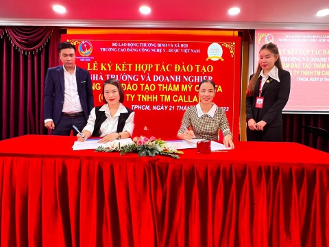 Lễ hợp tác đào tạo với Trường cao đẳng công nghệ Y - Dược Việt Nam 21/9/2023