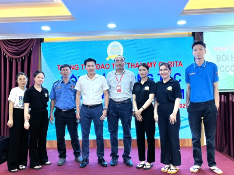 Bồi huấn công tác phòng cháy chữa cháy tại trung tâm đào tạo thẩm mỹ Carita