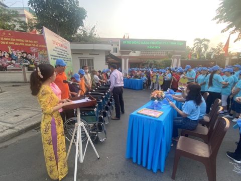 Trao tặng xe lăng ngày 23/03/2024 