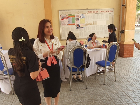 Tuyển sinh nghề thẩm mỹ ngày 4/4/2024 tại trường THPT Trảng Bàng, Huyện Gò Dầu, Tây Ninh