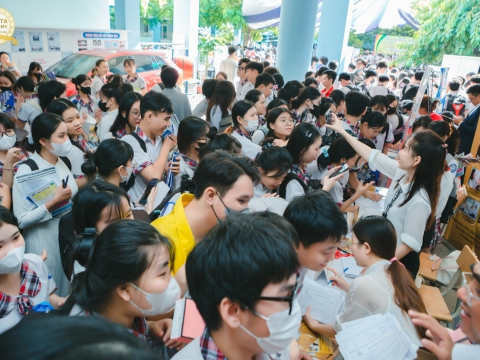 Tuyển sinh ngành thẩm mỹ tại trường Giáo dục thường xuyên Quận 12 ngày 13/05/2024