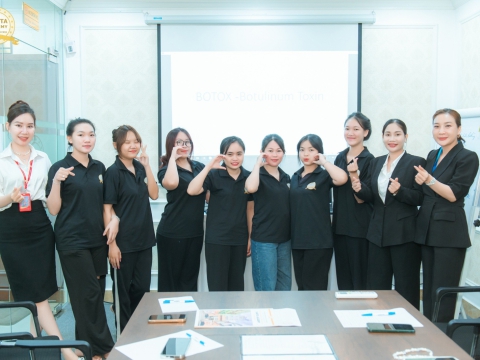 Lớp học chuyên viên tư vấn thẩm mỹ tại Carita Academy