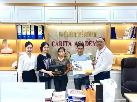 Chào mừng các em học viên mới gia nhập đại gia đình Carita Academy