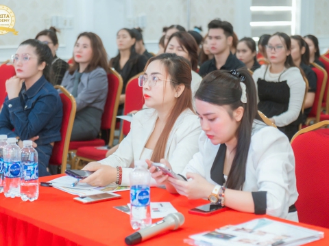 Buổi Giao Lưu Chăm Sóc Da Từ Các Chuyên Gia Lĩnh Vực Làm Đẹp