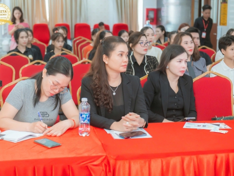 Buổi Giao Lưu Chăm Sóc Da Từ Các Chuyên Gia Lĩnh Vực Làm Đẹp