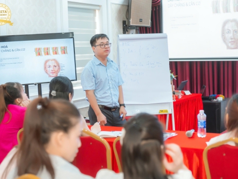 Buổi Giao Lưu Chăm Sóc Da Từ Các Chuyên Gia Lĩnh Vực Làm Đẹp