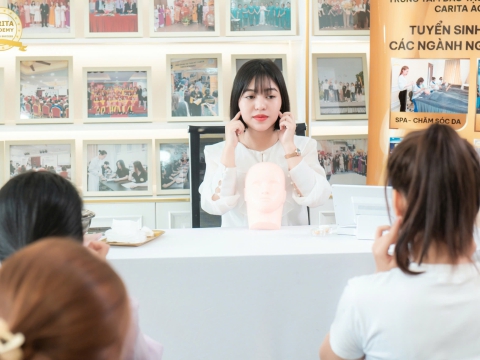 Khóa Học Chăm Sóc Da 0Đ: Khám Phá Bí Quyết Làn Da Khỏe Đẹp!