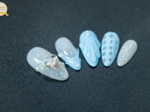 Khóa Học Nail 0Đ: Khám Phá Nghệ Thuật Trang Trí Móng Đẹp