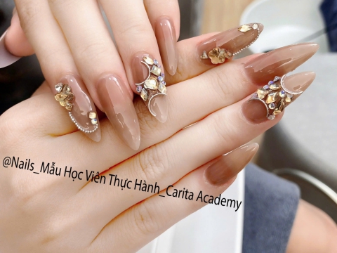 Tác phẩm của Học viên nhà Carita Academy