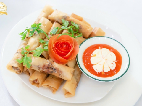 TRỔ TÀI NẤU ĂN CÙNG HỌC VIÊN NHÀ CARITA ACADEMY 