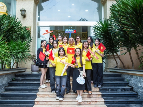 CARITA ACADEMY VỚI HÀNH TRÌNH VĂN HOÁ CHÀO MỪNG 50 NĂM GIẢI PHÓNG MIỀN NAM THỐNG NHẤT ĐẤT NƯỚC  30.4.2025