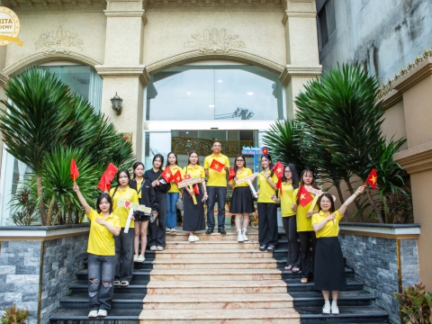 CARITA ACADEMY VỚI HÀNH TRÌNH VĂN HOÁ CHÀO MỪNG 50 NĂM GIẢI PHÓNG MIỀN NAM THỐNG NHẤT ĐẤT NƯỚC  30.4.2025