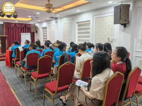 TRƯỜNG CAO ĐẲNG Y DƯỢC THAM QUAN TRUNG TÂM CARITA